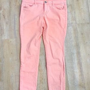 American Eagle Light pink skinny jeans